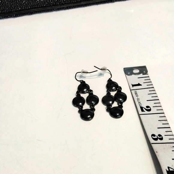 Black earrings with rhinestones - Picture 4 of 5